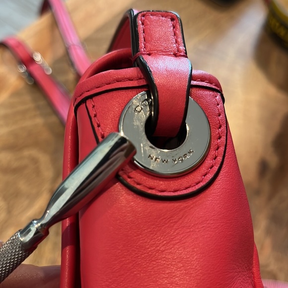 COACH Hadley Leather Field Bag - Picture 16 of 16